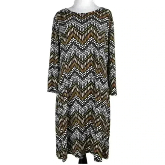 Tacera dress size L geometric Chevron 3/4 sleeve - Picture 10 of 10